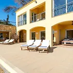 The Beauty Of Cala Tamarit Вилла Таррагона