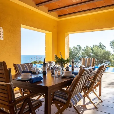 Villa The Beauty Of Cala Tamarit Tarragona